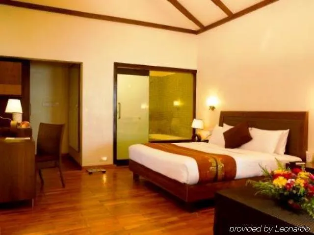 Cambay Palm Lagoon Kollam Otel