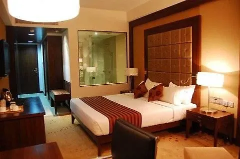 Cambay Palm Lagoon Kollam Otel