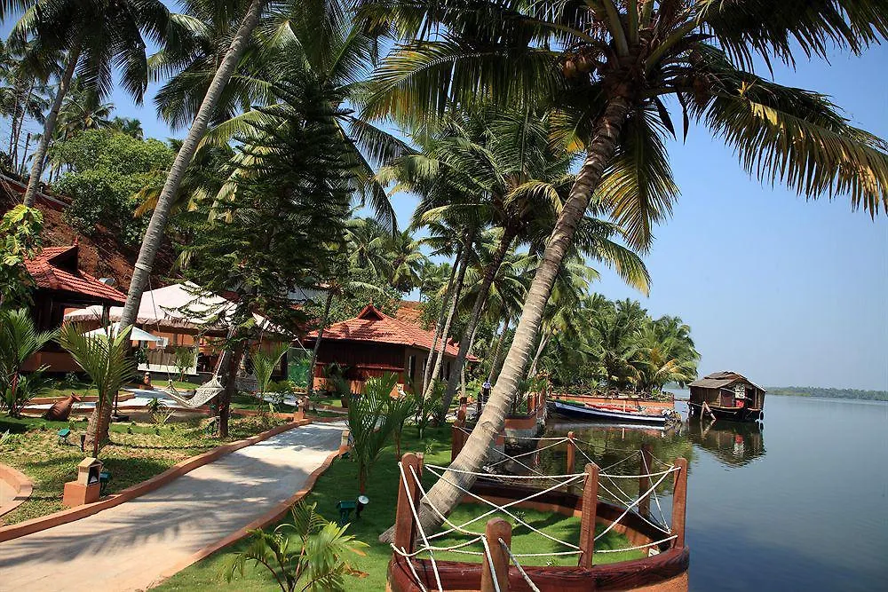Cambay Palm Lagoon Kollam Hindistan